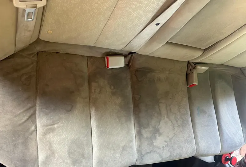 Mobile auto detailing before and after result
